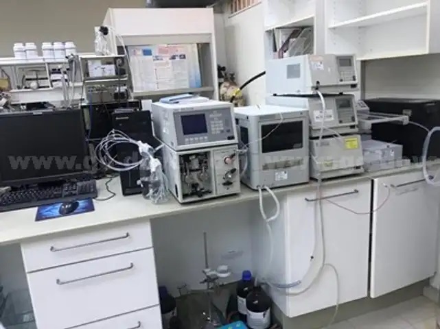 出售一批醫學研究實驗室設備，包括pH計，熒光分析儀，生物顯微鏡，自動分液器等等【馬來西亞】